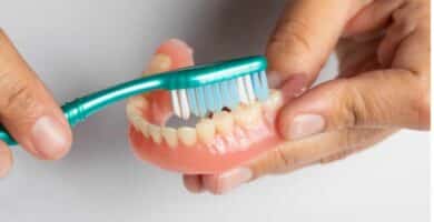 prótesis-dental-removible-cuidados